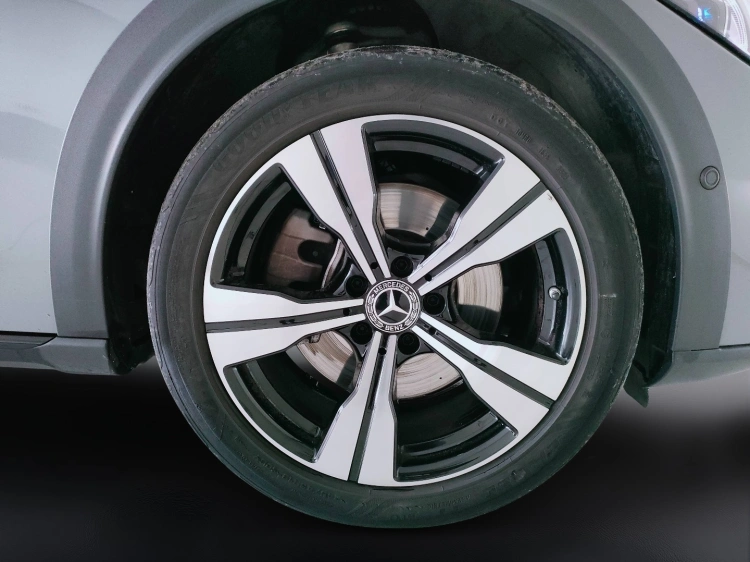 8 - Mercedes-Benz Classe C SW All-Terrain 220 d mhev Premium 4matic 197cv auto