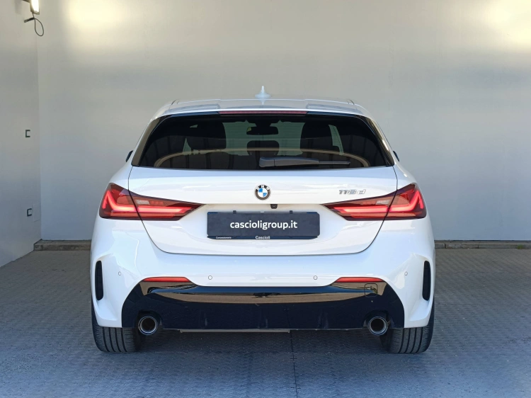 4 - BMW Serie 1 118d Msport auto