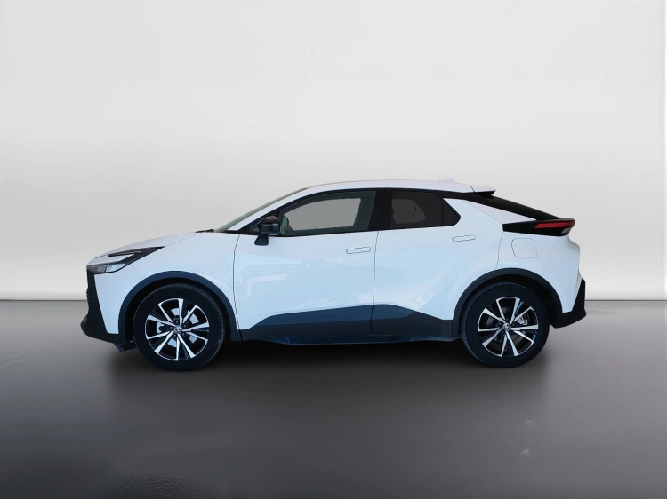 8 - Toyota C-HR C-HR 2.0 phev Trend eco fwd e-cvt