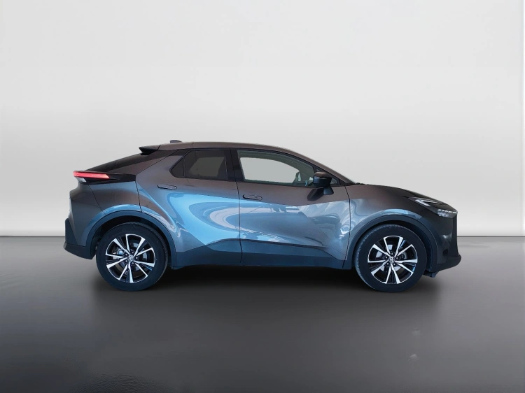 4 - Toyota C-HR C-HR 1.8 hv Trend fwd e-cvt