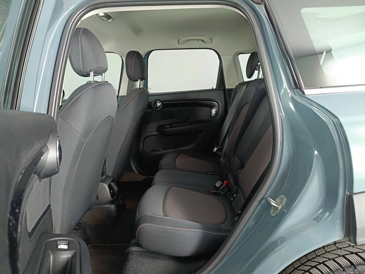 9 - MINI Countryman Mini Countryman 1.5 Cooper Essential auto