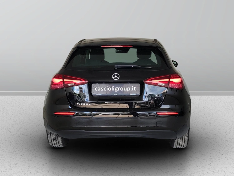 4 - Mercedes-Benz Classe A 180 d Advanced auto