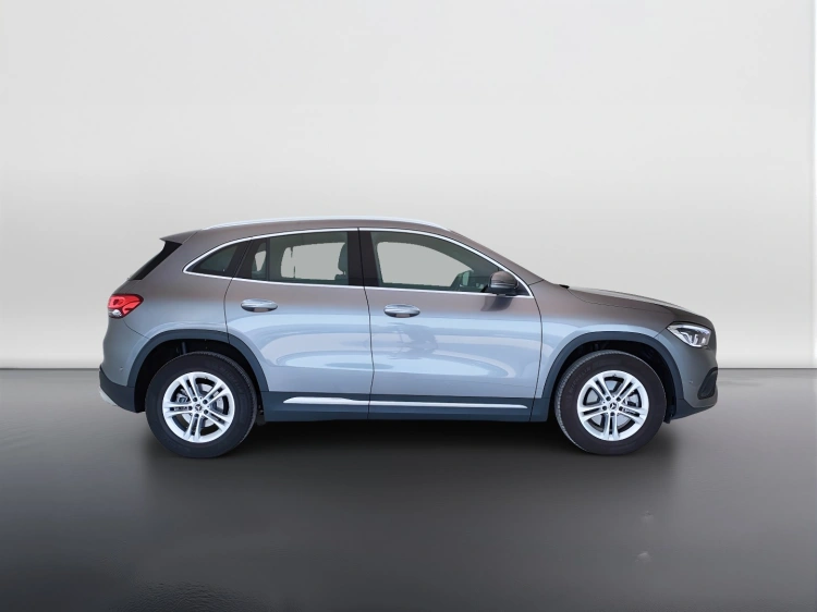 7 - Mercedes-Benz GLA 200 d Sport Plus 4matic auto