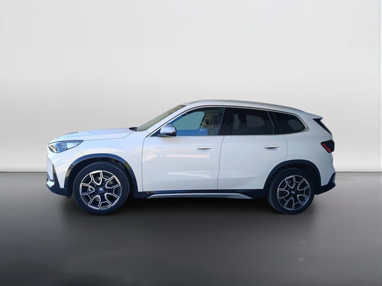 6 - BMW X1 X1 sdrive18d xLine auto