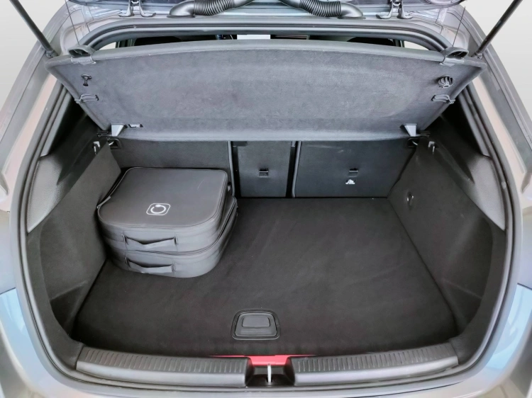 9 - Mercedes-Benz Classe A 250 e phev AMG Line Advanced Plus Digital Edition auto
