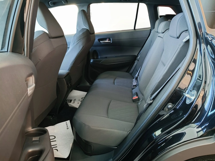 6 - Toyota C-SUV COROLLA CROSS 1.8 FWD TRD MY24