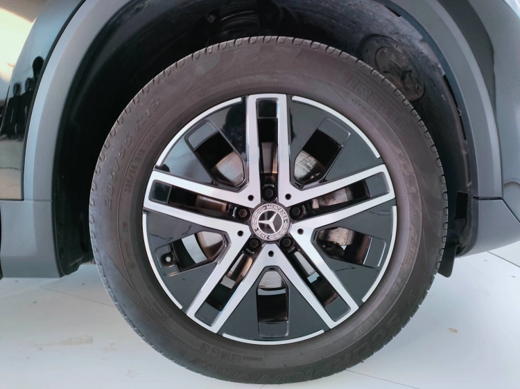 8 - Mercedes-Benz GLA 180 d Sport Plus auto