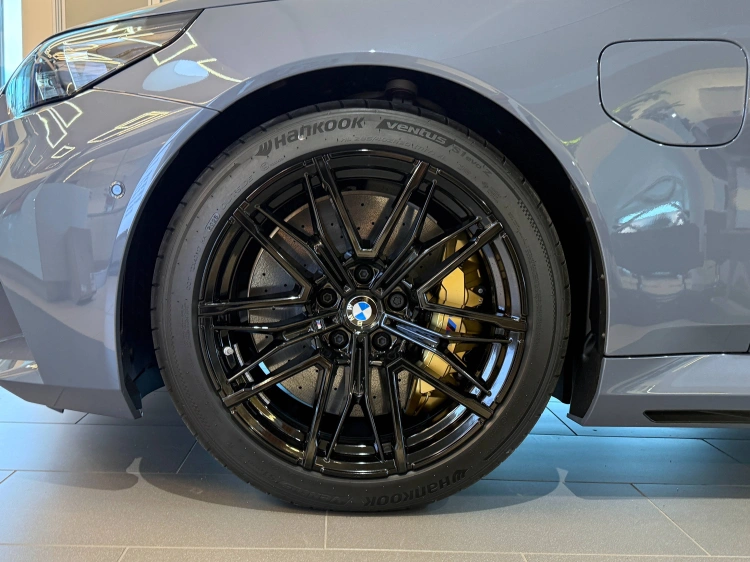 27 - BMW M M5 M5 Touring