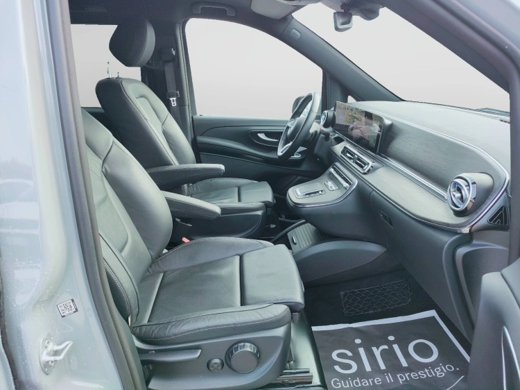 9 - Mercedes-Benz Classe V Extralong 250 d Avantgarde auto