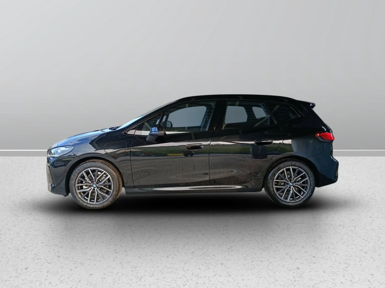 6 - BMW Serie 2 BMW 225e xDrive Active Tourer