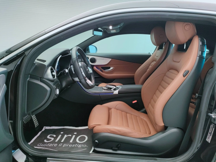 15 - Mercedes-Benz Classe C Coupe 220 d Premium 4matic auto