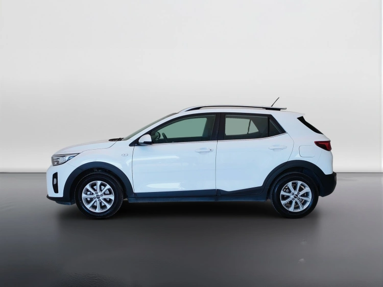 8 - Kia Stonic Stonic 1.6 crdi Urban 110cv