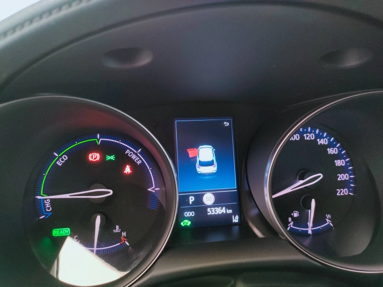 18 - Toyota C-HR C-HR 1.8h Trend e-cvt