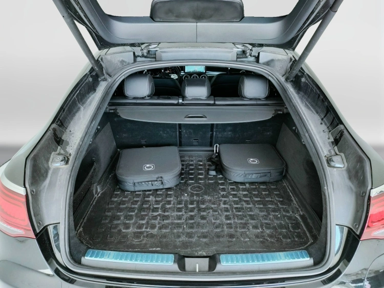 5 - Mercedes-Benz GLC Coupe 300 de phev Night Edition Plus 4matic auto