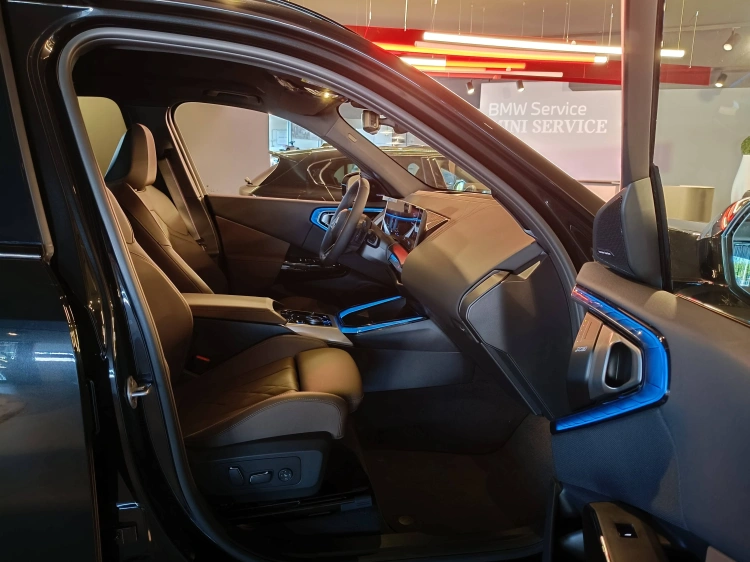 9 - BMW X3 BMW X3 30e xDrive