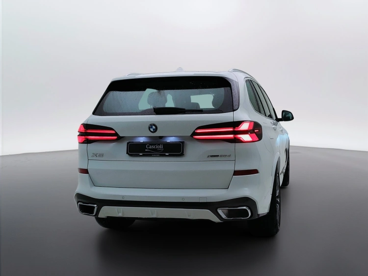 6 - BMW X5 X5 xdrive30d MSport auto