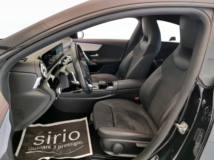14 - Mercedes-Benz CLA Coupe 200 d Premium auto
