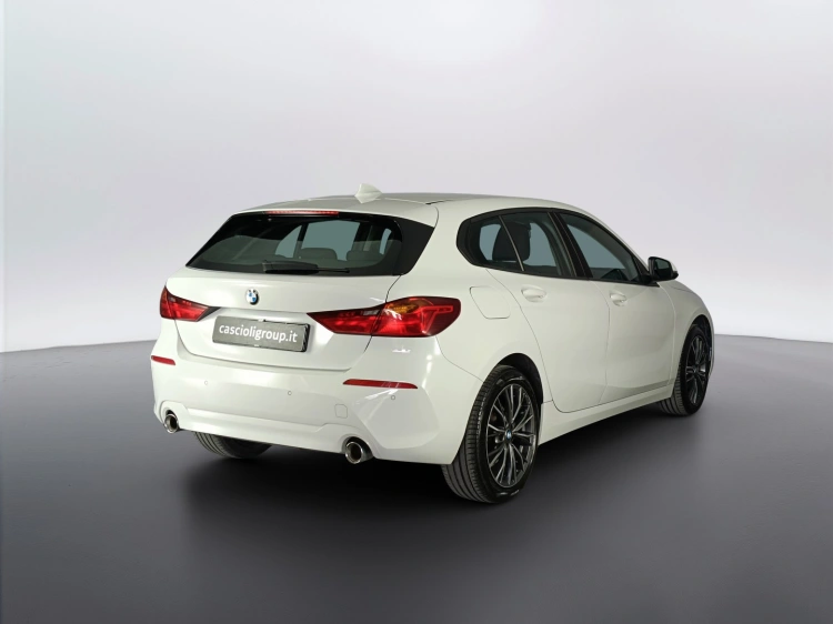4 - BMW Serie 1 118d 5 Porte