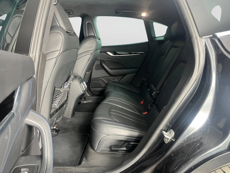 9 - Maserati Levante Maserati Levante2.0 mhev executive 330cv auto