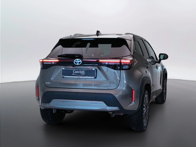 6 - Toyota Yaris Cross Yaris Cross 1.5h Adventure fwd 116cv e-cvt