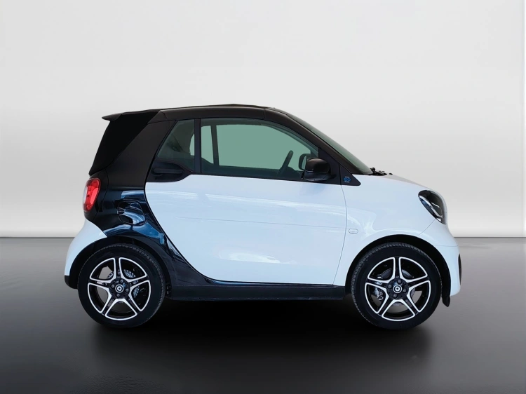 7 - smart fortwo Fortwo Cabrio eq Pulse 22kW