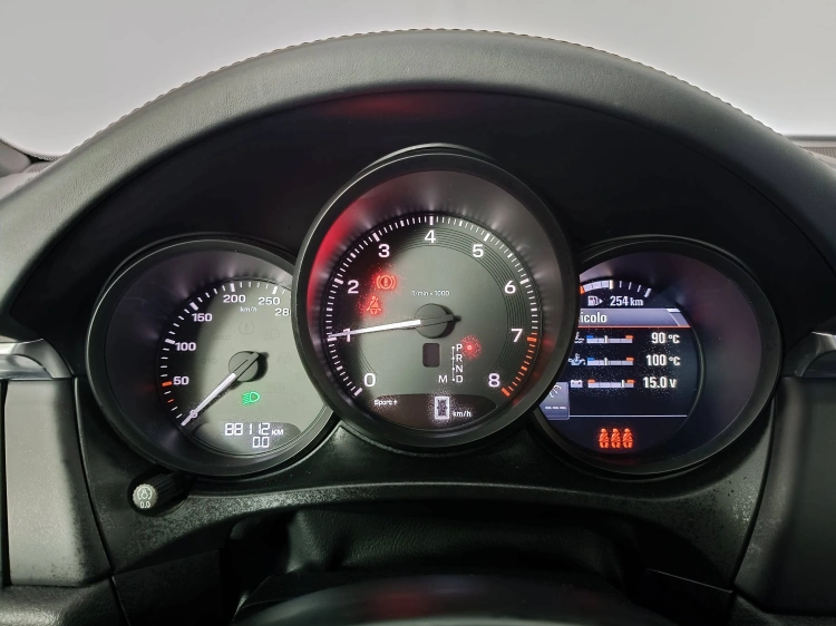 12 - Porsche Macan Macan 2.0 265cv pdk