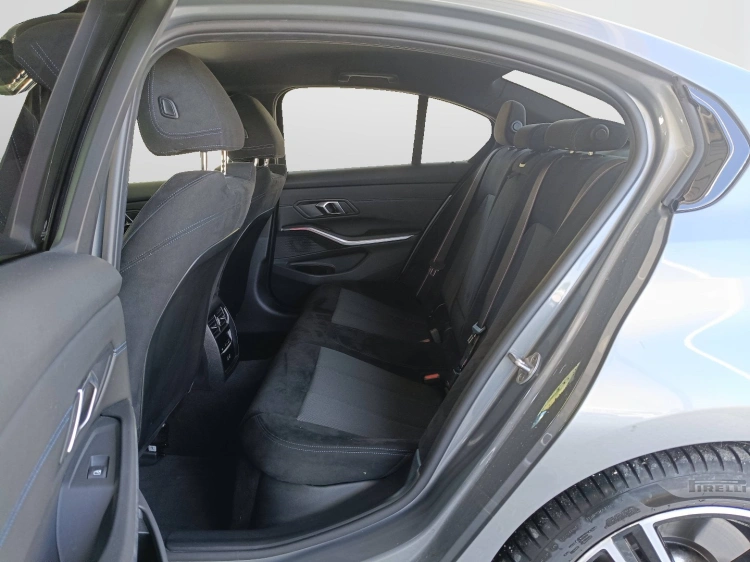 9 - BMW Serie 3 320d mhev 48V xdrive MSport Pro auto