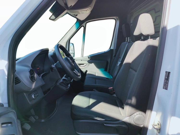 9 - Mercedes Vans Sprinter III 311 FWD sprinter 311 2.1 cdi F 39/33 fwd E6