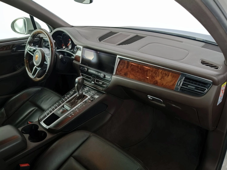 11 - Porsche Macan Macan 2.0 245cv pdk