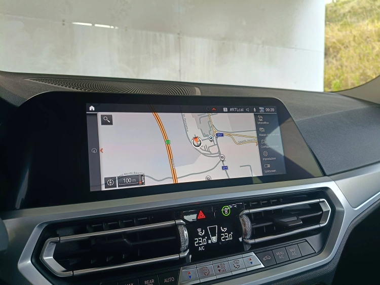 13 - BMW Serie 3 320d auto