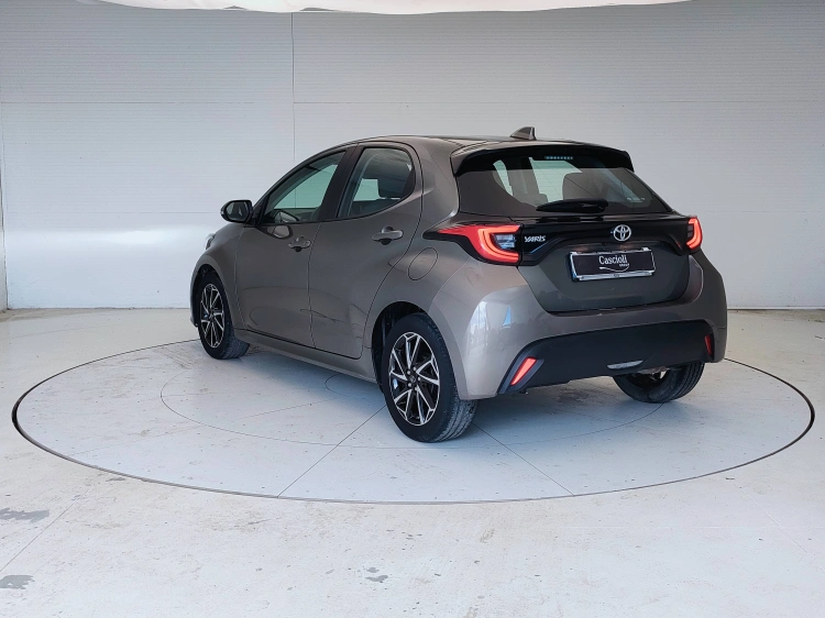 7 - Toyota Yaris Yaris 1.0 Trend