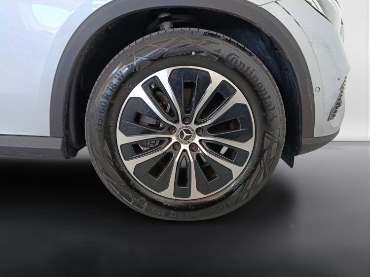 22 - Mercedes-Benz GLC 200 d Advanced 4matic auto