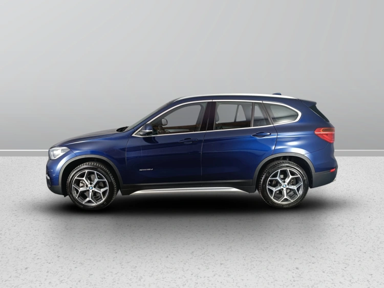 3 - BMW X1 X1 sdrive18d xLine auto my18