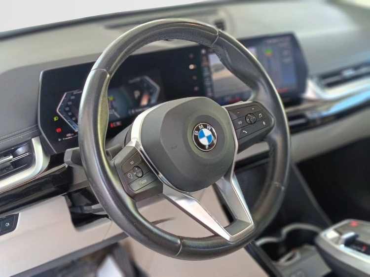 16 - BMW X1 X1 sdrive18d X-Line auto