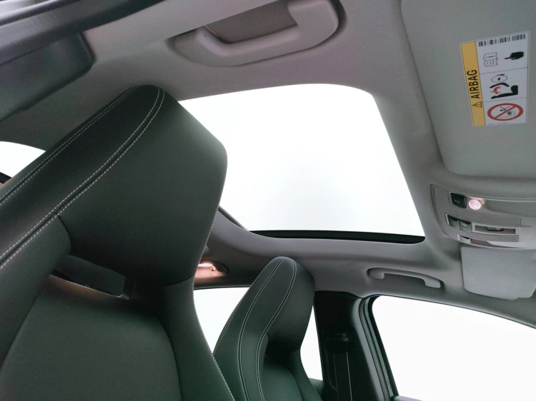 9 - Mercedes-Benz GLA 200 d Night Edition 4matic auto