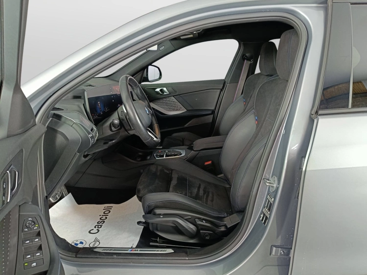 8 - BMW Serie 1 118d MSport Pro auto