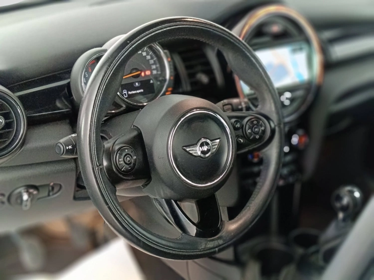 14 - MINI Cooper Mini 1.5 Cooper D Hype Seven 5p