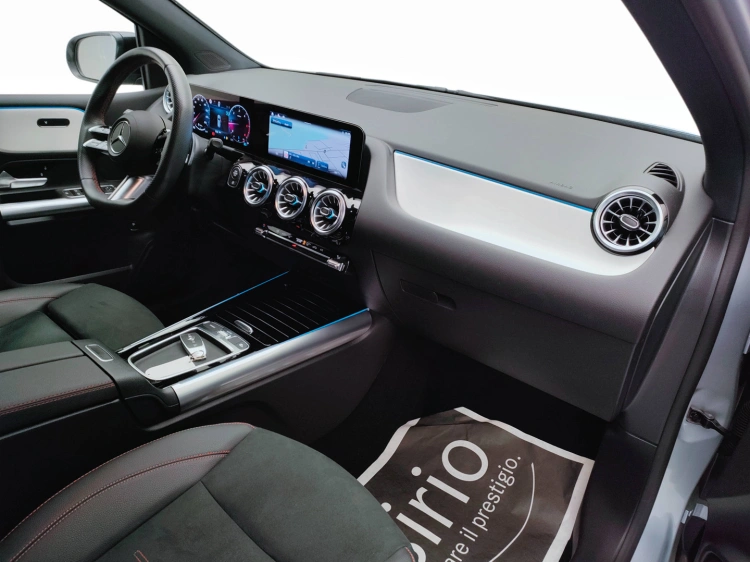 10 - Mercedes-Benz Classe B 180 d AMG Line Advanced Plus auto