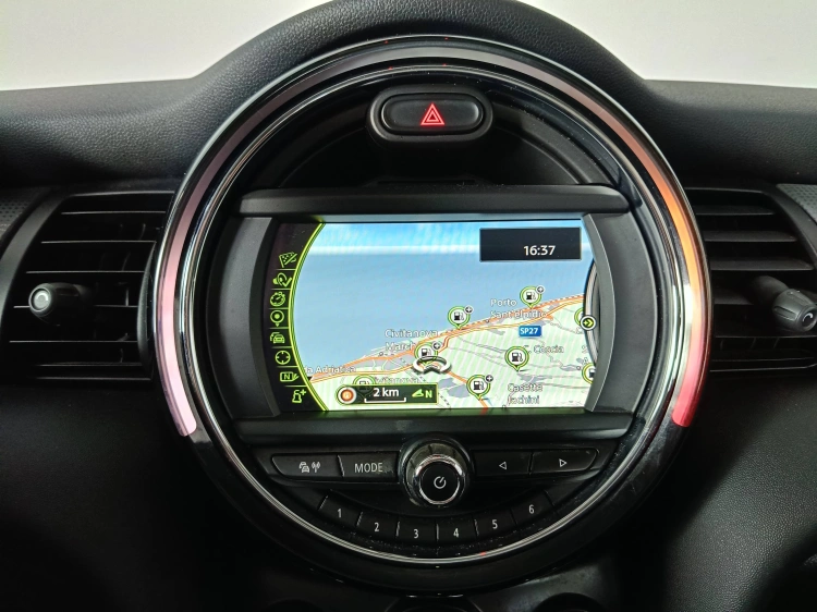 13 - MINI IV F55 Mini 1.5 Cooper D Business 5p auto