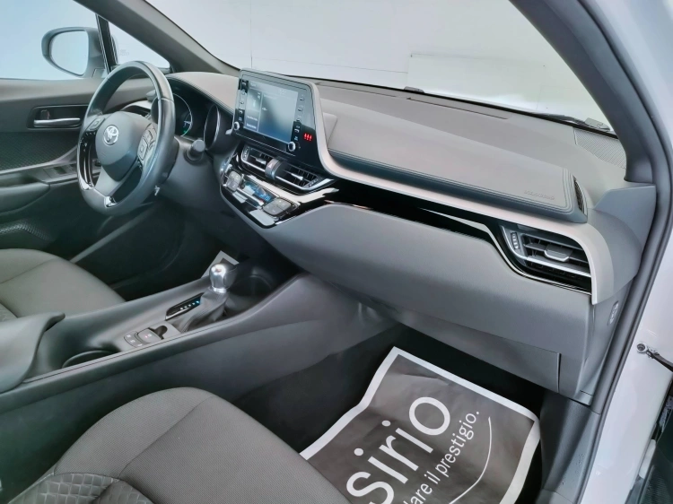 14 - Toyota C-HR C-HR 1.8h Active e-cvt