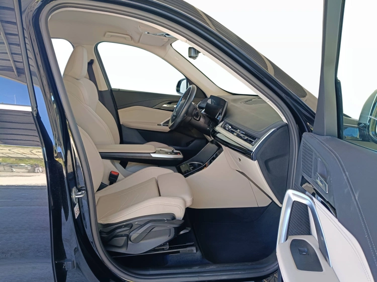 11 - BMW X1 X1 sdrive18i X-Line auto