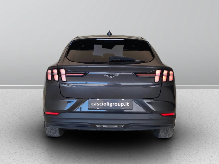 4 - Ford Mustang Mustang Mach-e standard range rwd 269cv auto