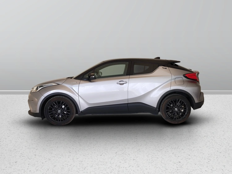 3 - Toyota C-HR C-HR 1.8h Trend 2wd e-cvt