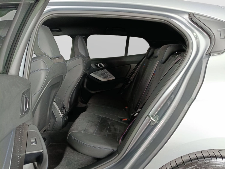 9 - BMW Serie 1 118d MSport Pro auto