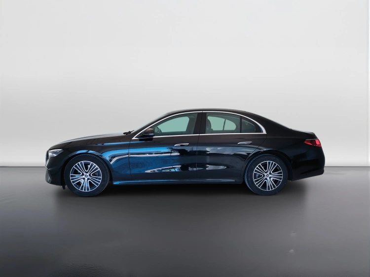8 - Mercedes-Benz Classe E 200 d Advanced auto