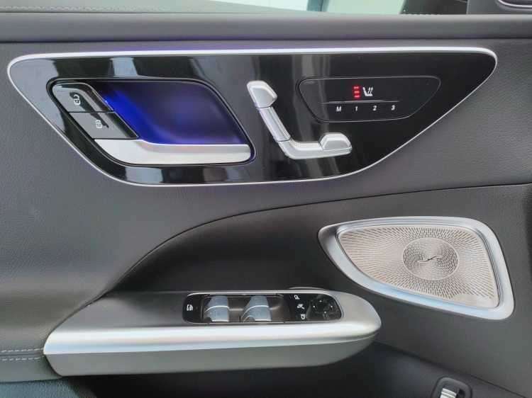 17 - Mercedes-Benz Classe C 220 d mhev AMG Line Premium Plus 197cv auto