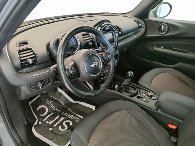 13 - MINI One Mini Clubman 1.5 One D Business