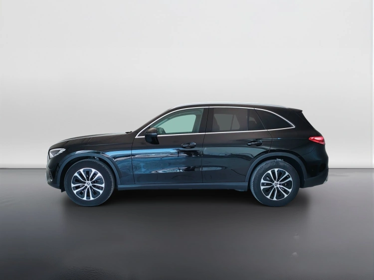 8 - Mercedes-Benz GLC 200 d Advanced 4matic auto