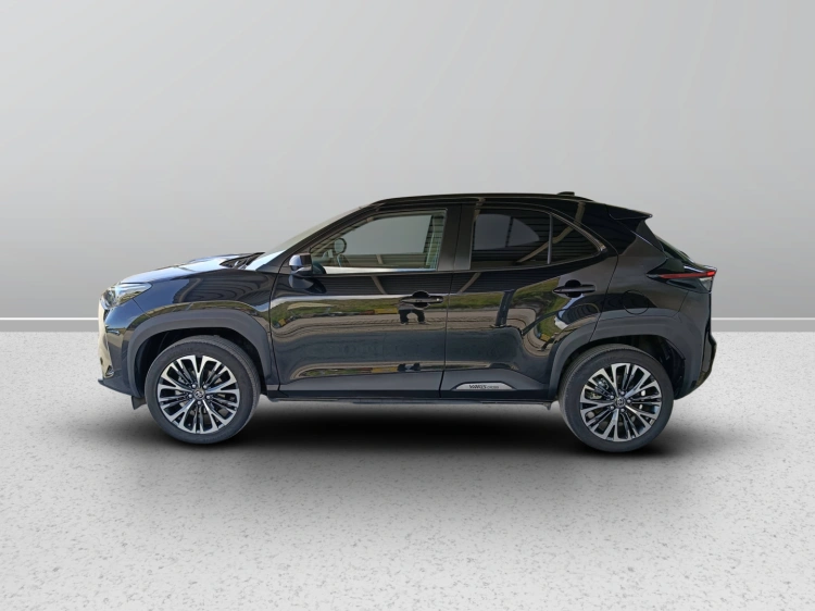 6 - Toyota Yaris Cross Yaris Cross 1.5h Lounge fwd 116cv e-cvt