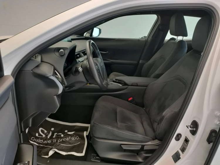 14 - Lexus UX UX 250h 2.0 Business 2wd cvt my20